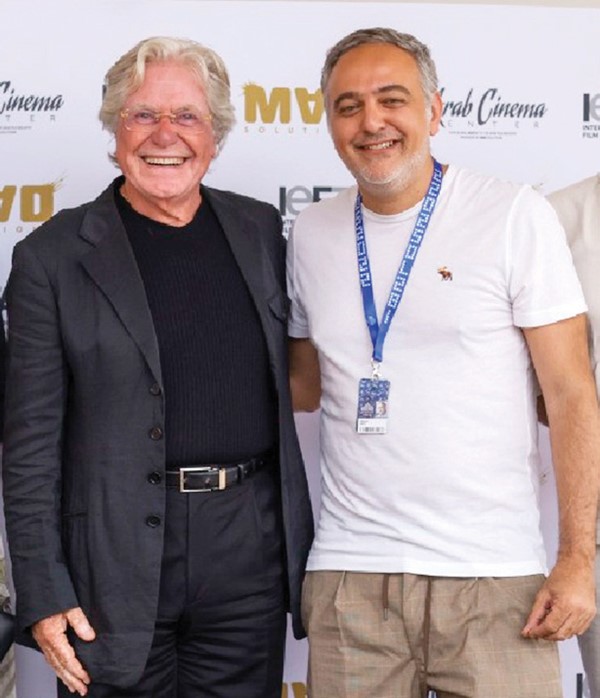 حسين فهمي ومحمد حفظي في مهرجان «كان»