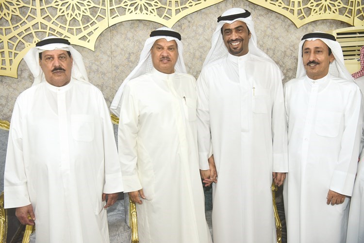  وخالد الوسمي مباركا