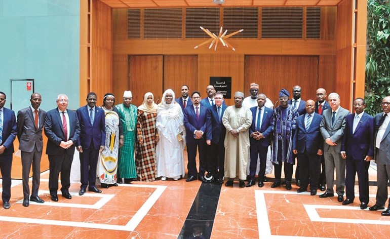 عدد من السفراء الأفارقة المشاركين في المؤتمر