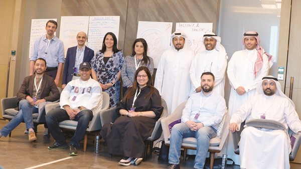 مشاركة المديرين العامين في stc المشاركين بالأكاديمية