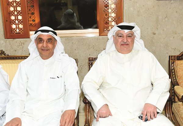 خليل الصالح وإبراهيم الهارون خلال الحفل