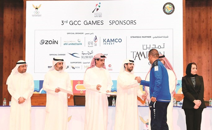 فاتن التميمي مشاركة في تكريم أبطال الكويت بدورة الألعاب الرياضية الخليجية