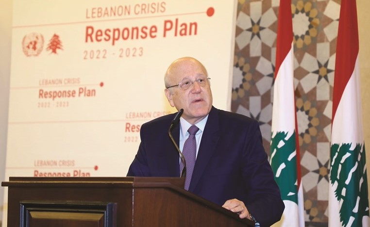 رئيس حكومة تصريف الأعمال نجيب ميقاتي يلقي كلمة خلال إطلاق خطة لبنان للاستجابة للأزمة لعام 2022-2023 (محمود الطويل)