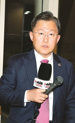 السفير الكوري الجنوبي تشونغ بيونغ ها