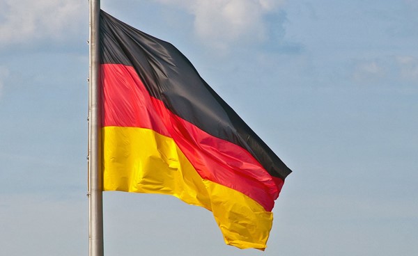 وزير المالية الألماني يرفض تطبيق زيادات هائلة في الإنفاق الحكومي