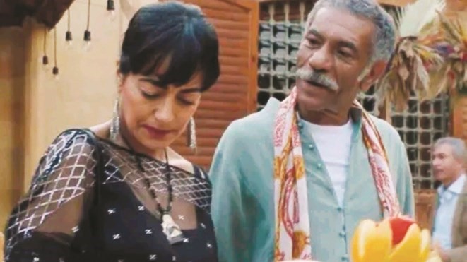 كريمة منصور مع الفنان سيد رجب في مسلسل لعبة نيوتن