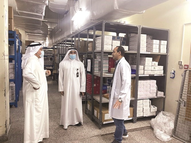 الوزير السعيد يتابع سير العمل