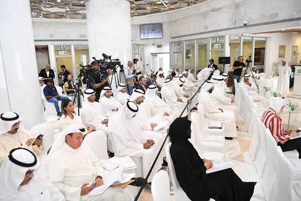جانب من الحضور خلال الجمعية العمومية أمس