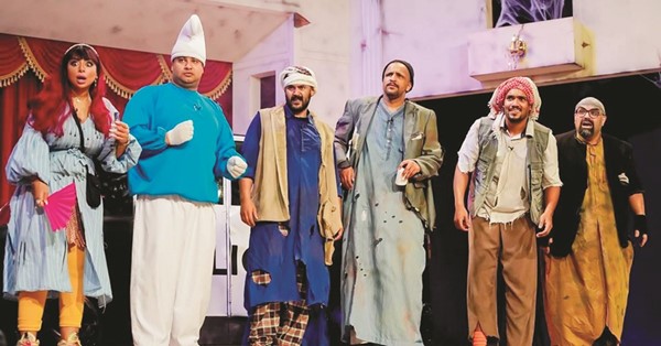 «الشحاتين» كوميديا راقية وإبداع ممثلين
