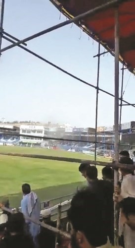 انفجار قنبلة في مباراة كريكت يودي بحياة شخصين