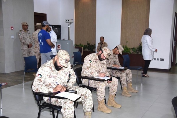 الجيش شارك في حملة التبرع بالدم «سور الوطن 7»