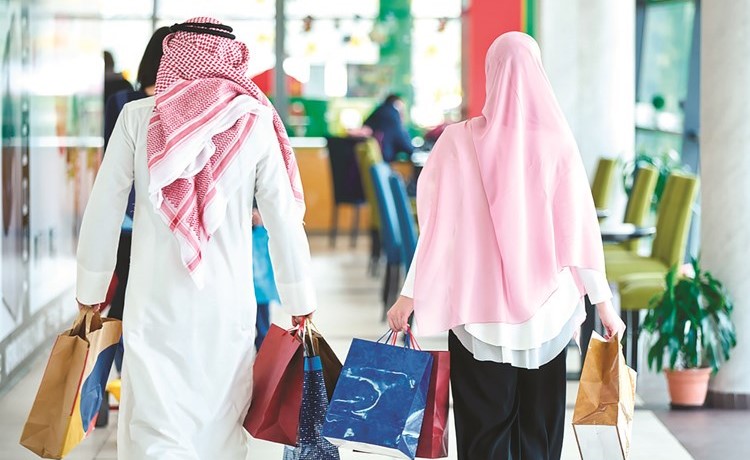 إنفاق المواطنين والمقيمين خارج الكويت زاد 65% ليناهز المليار دينار في 6 أشهر