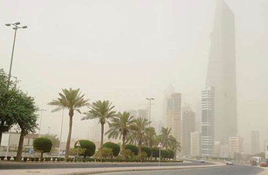 "الأرصاد": طقس شديد الحرارة ورياح مثيرة للغبار على بعض المناطق