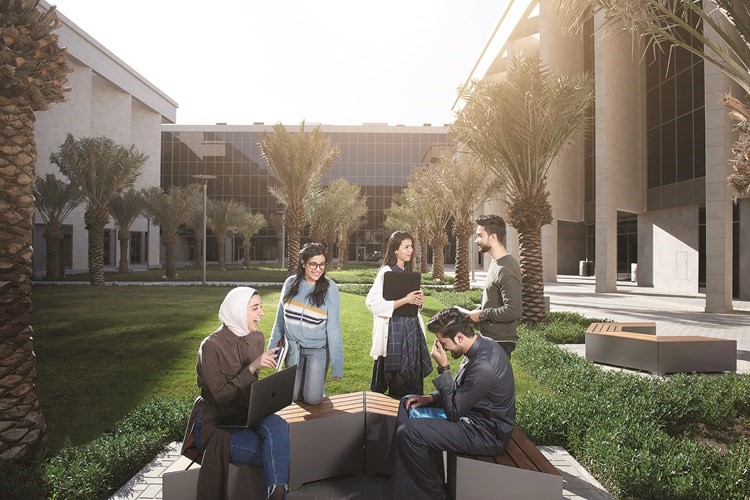 الجامعة الأمريكية الدولية AIU تقرب فرص العمل بين الطلاب والمؤسسات المختلفة