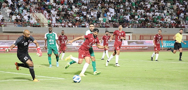تعادل إيجابي بين العربي والنصر في افتتاح الدوري   (ريليش كومار)