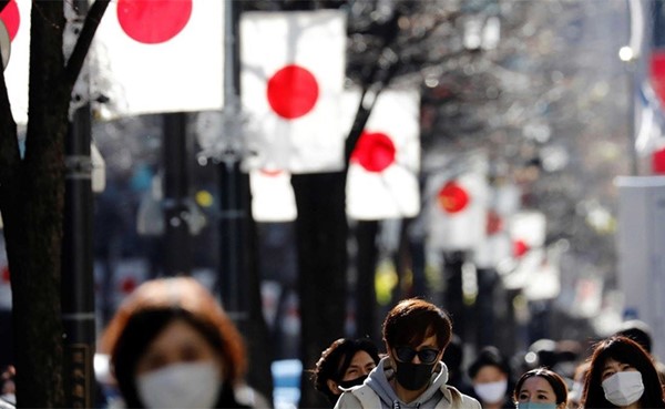اليابان تدرس تبكير التحصين ضد أوميكرون إلى سبتمبر المقبل