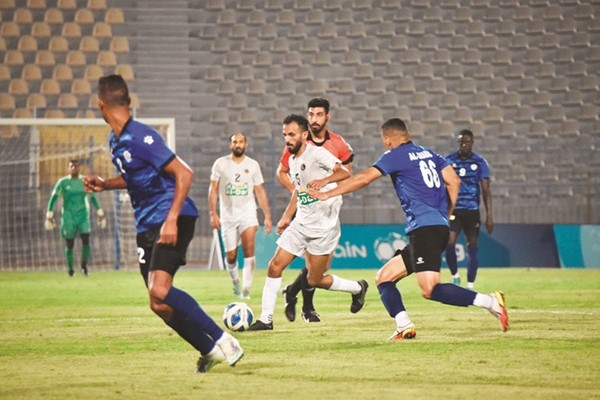 لاعب برقان ناصر القحطاني خلال لقاء الشباب	 (أحمد علي)