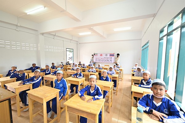 "الرحمة العالمية" افتتحت مدرسة للتعليم الابتدائي في تايلاند