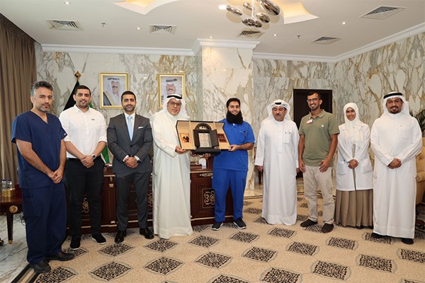 وزير الصحة ناقش مع أعضاء رابطة أطباء العيون ورئيس مجلس أقسام العيون التحديات التي تواجههم والحلول المقترحة بشأنها