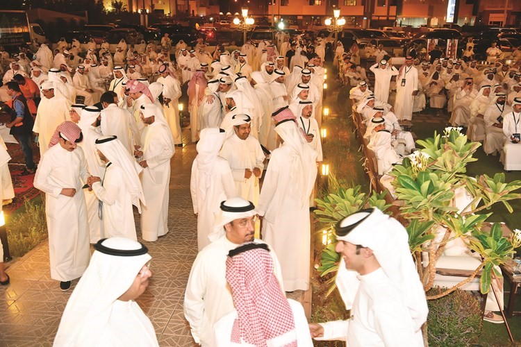 ناخبو الدائرة الثالثة في المقر الانتخابي لسعدون حماد