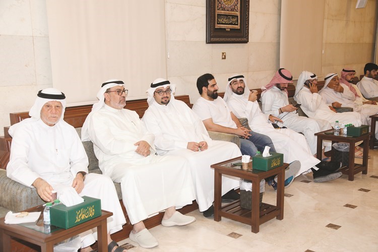جانب من الحضور خلال استقبال عاشور