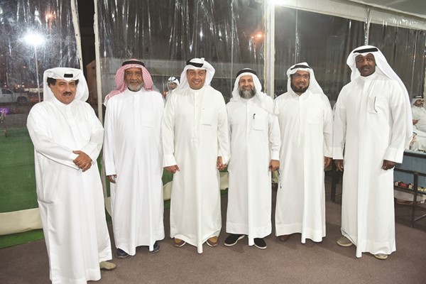 أ. د. حمد المطر مع بعض الحضور