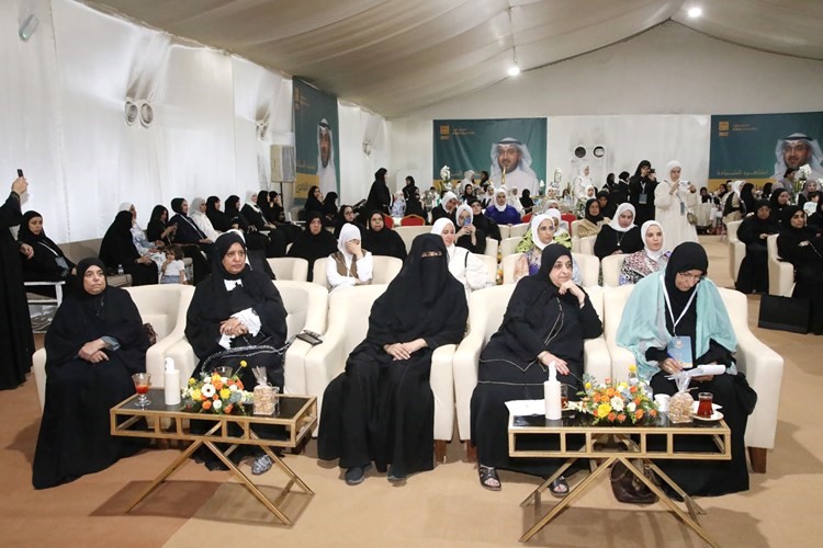 ناخبات الدائرة الأولى في مقر أسامة الشاهين