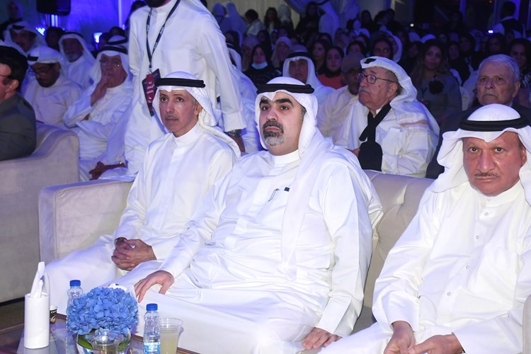 مهلهل المضف خلال حضوره ندوة جوهر