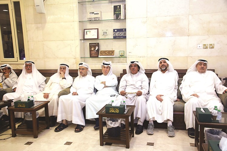 عبدالحسين السلطان وبدر قبازرد ضمن الحاضرين