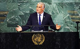 لابيد: اتفاق «حل الدولتين» هو «الشيء الصحيح» لإسرائيل