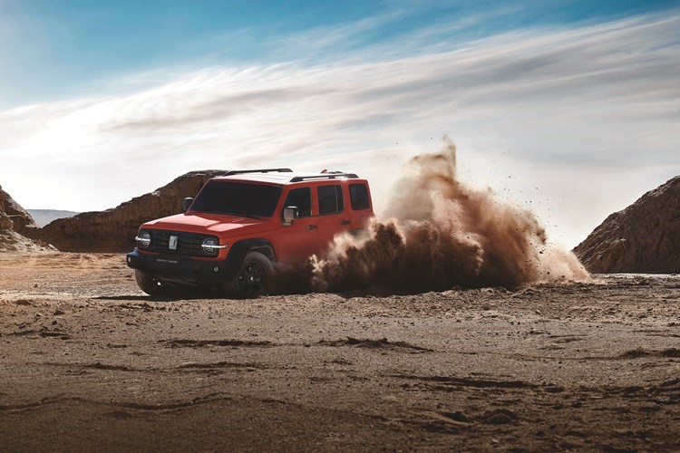 «ماكفم» تطلق علامة «Tank» للسيارات الرياضية الفاخرة متعددة الاستخدامات في السوق الكويتي