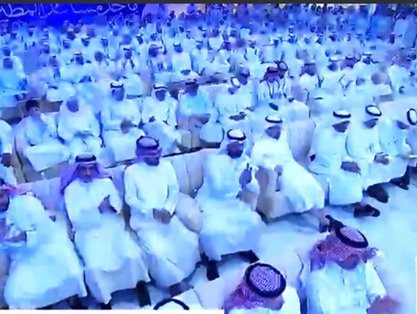 ابناء الدائرة الخامسة في مقر المطيري