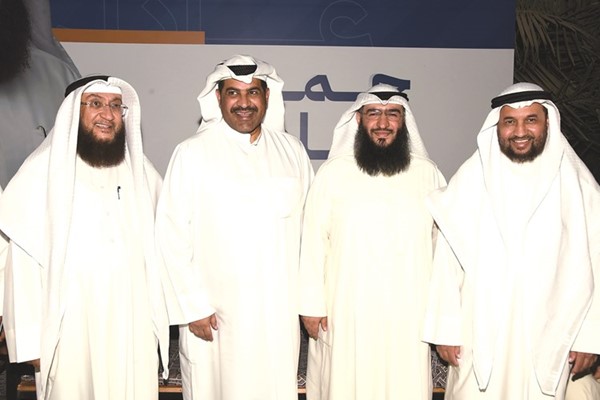 حمد السريع مهنئا حمد العبيد
