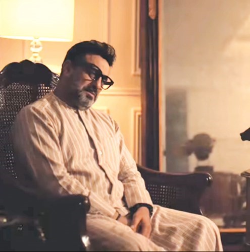 خالد أمين في ديستوبيا