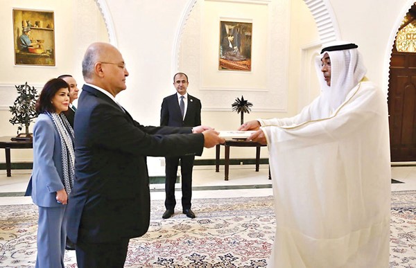 السفير طارق الفرج يقدم أوراق اعتماده للرئيس العراقي برهم صالح