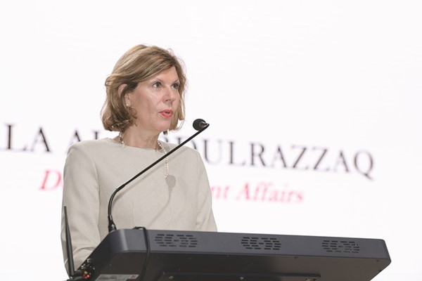 رئيسة الجامعة د.روضة عواد