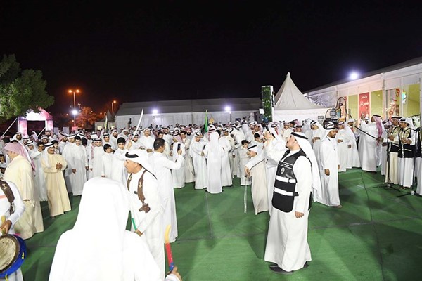 رقصة العرضة احتفالا بفوز حامد البذالي