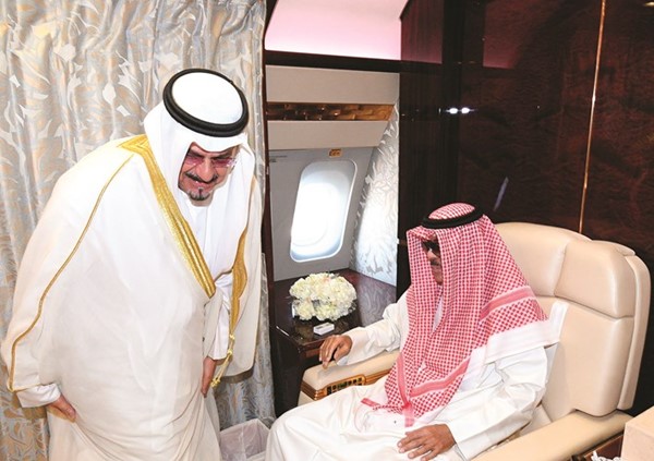 صاحب السمو الأمير مع الشيخ أحمد العبدالله
