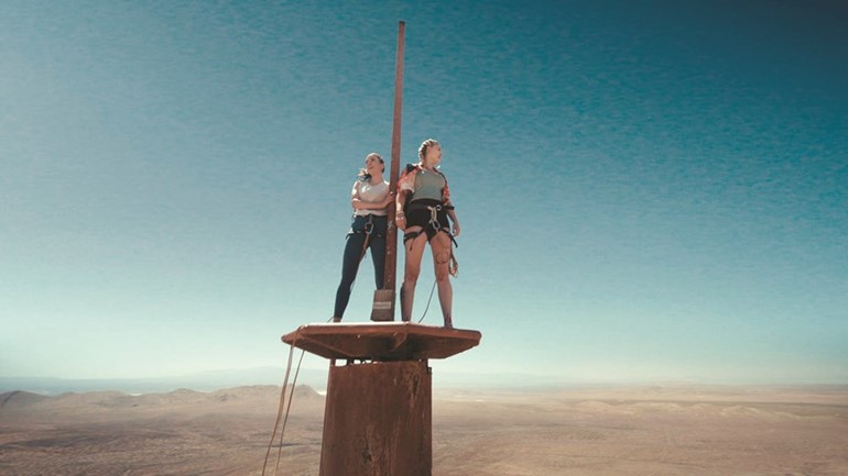 بالفيديو.. FALL حافل بالإثارة والتشويق والمغامرة والرعب