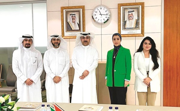 تمكين الصيدلي الكويتي من ممارسة عمله في القطاع الخاص