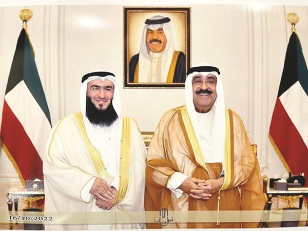 سمو نائب الأمير وولي العهد مع حمد العبيد