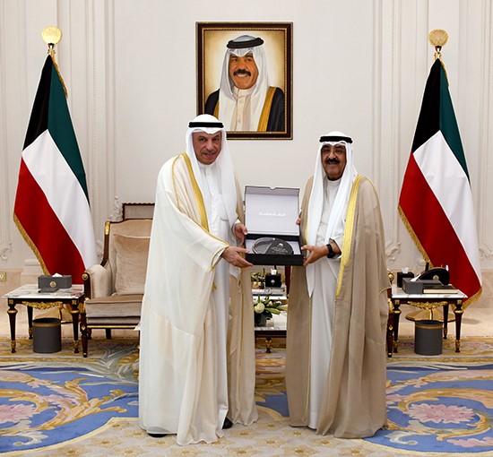 سمو نائب الأمير وولي العهد الشيخ مشعل الأحمد مستقبل رئيس ديوان المحاسبة فيصل الشايع 