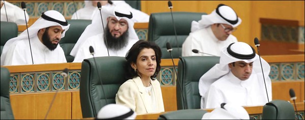  حامد البذالي وعالية الخالد وفيصل الكندري وحمد العبيد ود.مبارك الطشة