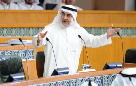 أحمد لاري 
