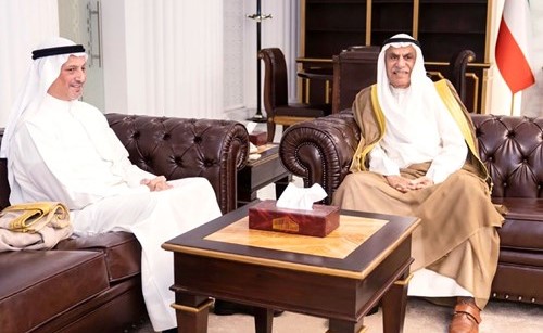 رئيس مجلس الأمة أحمد السعدون خلال استقباله الشيخ سالم العبدالله