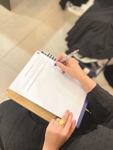 الإرشاد الأكاديمي تستكمل برنامجها الإرشادي في مختلف كليات جامعة الكويت