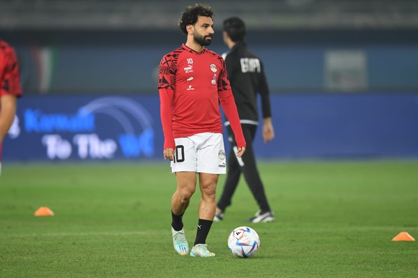 آلاف المشجعين تدفقوا على ستاد جابر قبل ساعات من لقاء مصر وبلجيكا