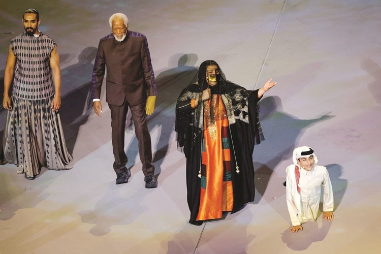 هدايا لجماهير الافتتاح