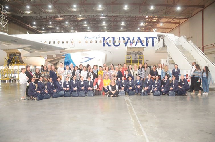 مجموعة المرأة الدولية قامت بزيارة ميدانية للخطوط الجوية الكويتية