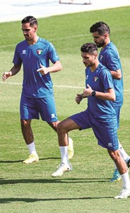 جمال يغيب عن «الأزرق» أمام الجزائر